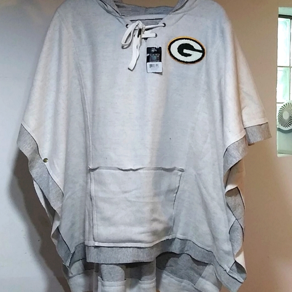 NWT Green Bay Packers sweatshirt poncho - Picture 1 of 11